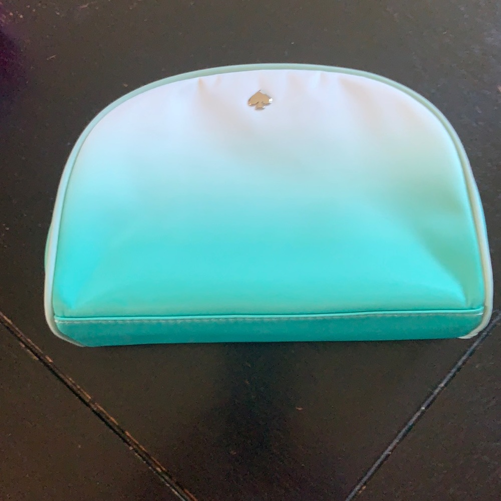 Kate spade medium dome cosmetic bag - Picture 1 of 6